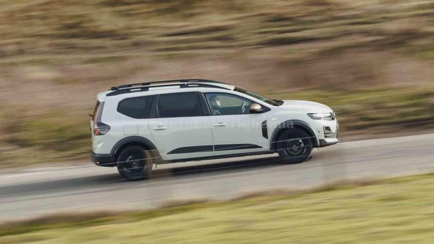 DACIA Jogger HEV