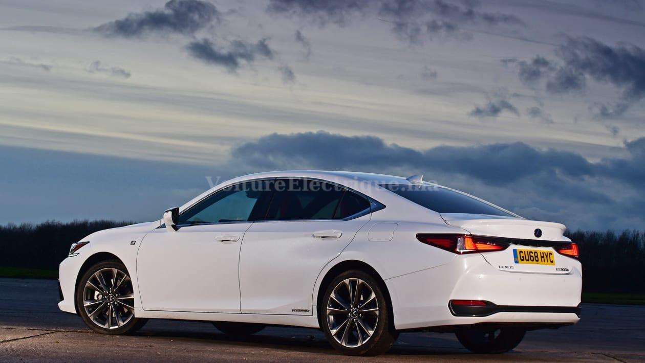 LEXUS ES