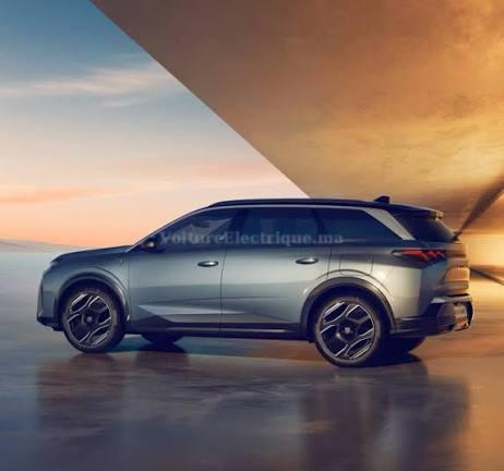 PEUGEOT 5008