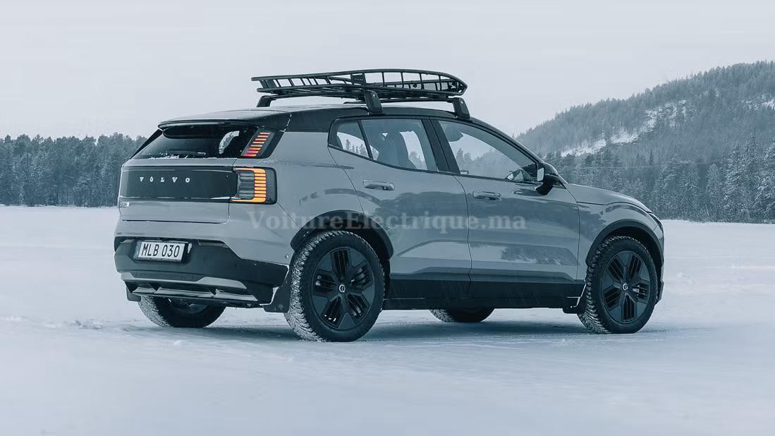 VOLVO EX30